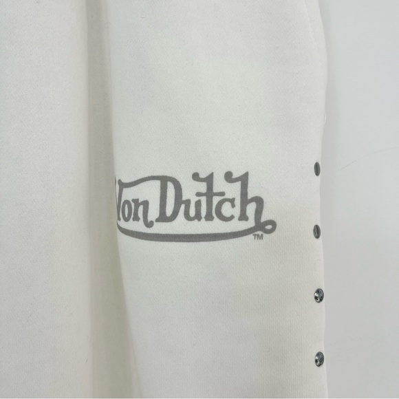 NWT Von Dutch White Women’s Wide Leg Sweat Pants w Side Spell Out and Studs 2X - Picture 7 of 9
